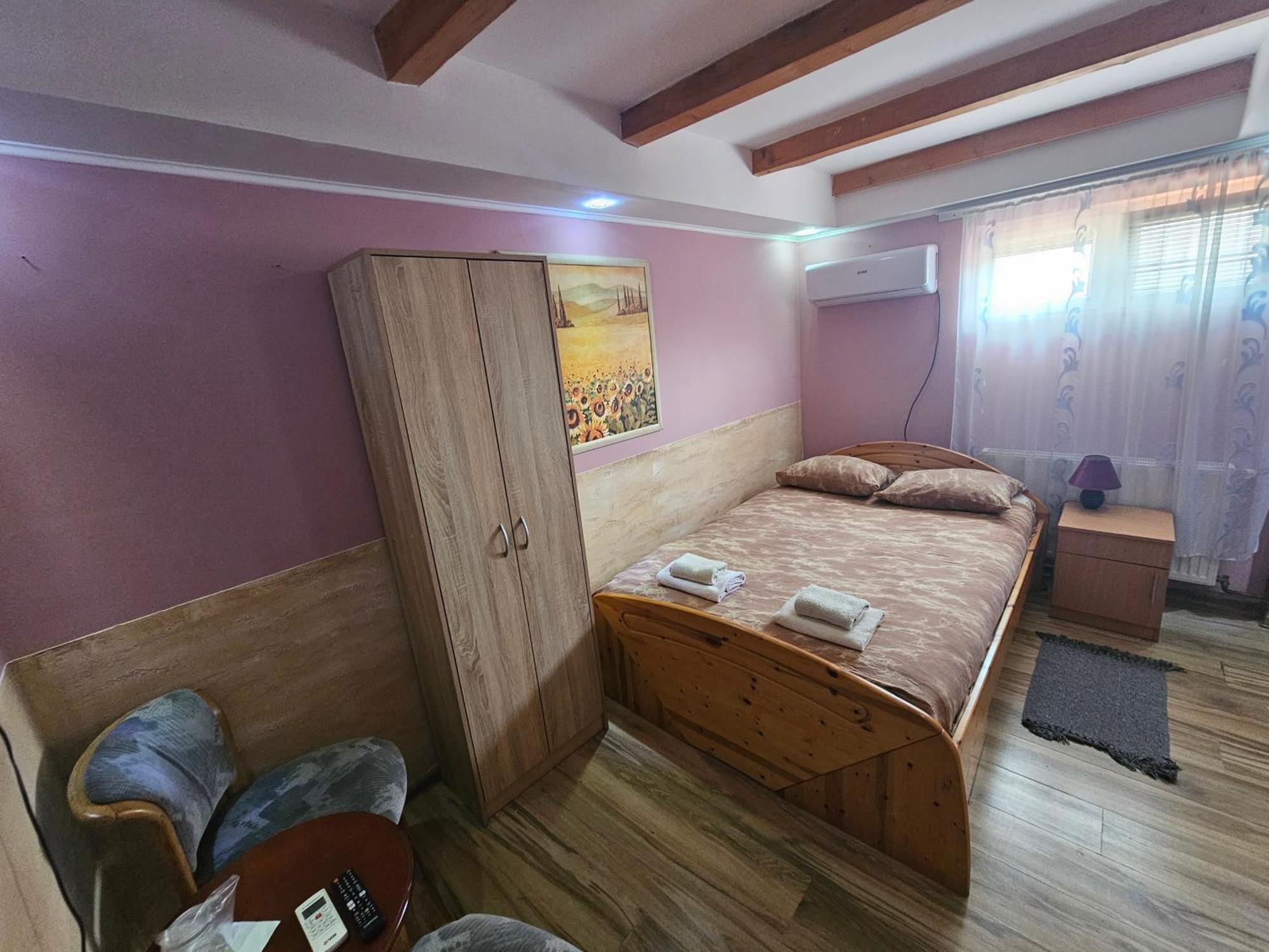 Rooms " Simke " Subotica Exterior photo